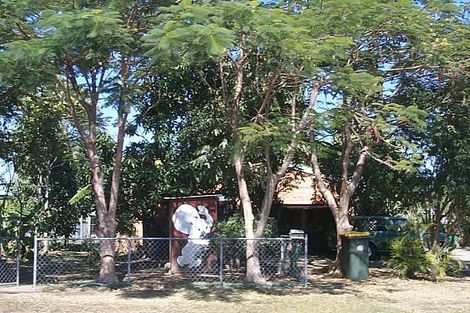 23 Maria St, Rasmussen, QLD 4815