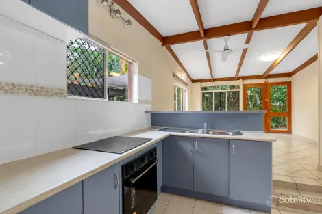 Property photo of 18 Valmadre Street Caravonica QLD 4878