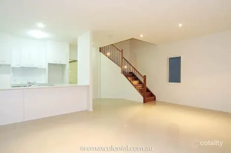 Property photo of 2/46 Avondale Avenue Annerley QLD 4103