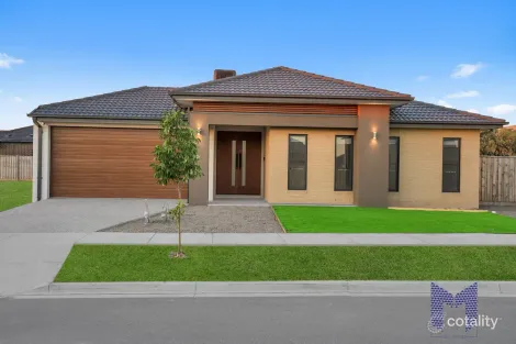 Property photo of 18 Bushranger Circuit Beveridge VIC 3753