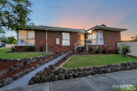 Property photo of 11 Heywood Grove Endeavour Hills VIC 3802