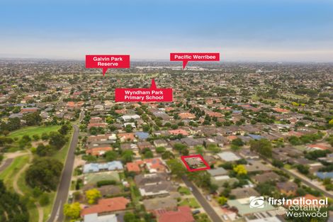 Property photo of 8 Tracey Street Werribee VIC 3030