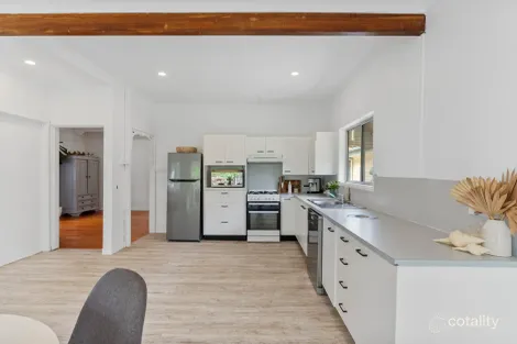 Property photo of 24 Lucy Street Thorneside QLD 4158