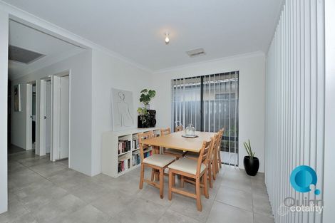 Property photo of 17 Bronzite Road Treeby WA 6164