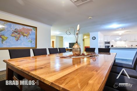 Property photo of 4 Sheridan Court Lake Coogee WA 6166