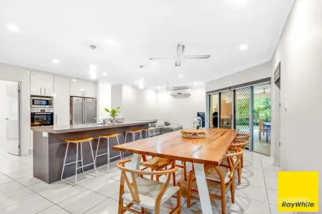 Property photo of 2 Oakville Parade Trinity Park QLD 4879