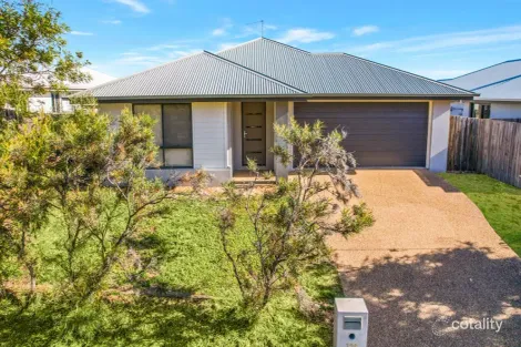 129 SPRINGFIELD DR, NORMAN GARDENS, QLD 4701