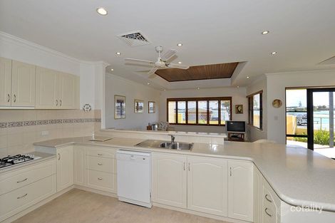 Property photo of 4/10 Winjan Place Dudley Park WA 6210