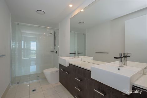 Property photo of 4406/25-31 East Quay Drive Biggera Waters QLD 4216
