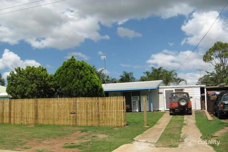 17 Fitzgerald St, Gracemere, QLD 4702