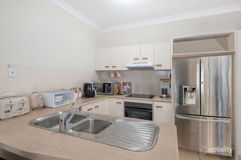 Property photo of 6 Mandarin Close Forest Lake QLD 4078