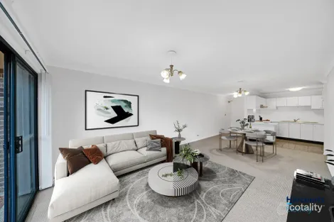 Property photo of 16/240-242 Targo Road Toongabbie NSW 2146