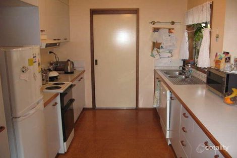 Property photo of 2 Emma Close Dalmeny NSW 2546