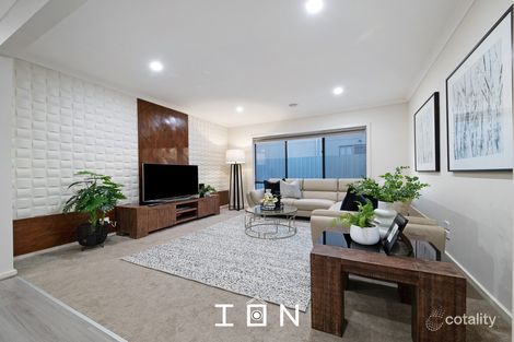 Property photo of 56 Fiorelli Boulevard Cranbourne East VIC 3977
