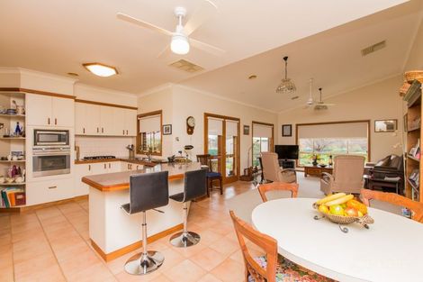 Property photo of 21 Hargrave Avenue Lloyd NSW 2650