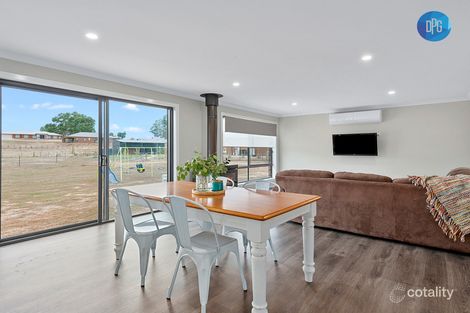 Property photo of 7 Maple Tree Boulevard Mansfield VIC 3722