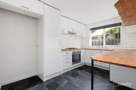 2/19 Nepean Ave, Hampton East, VIC 3188