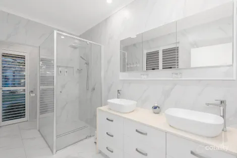 Property photo of 1 Kurrewa Lane Coomera QLD 4209
