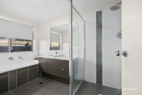 Property photo of 13 Peacock Drive Bundamba QLD 4304