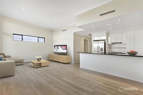 Property photo of 3/99 Bordeaux Lane Ellenbrook WA 6069