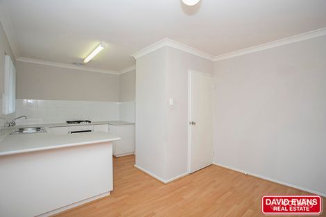 Property photo of 20R Roxwell Way Girrawheen WA 6064