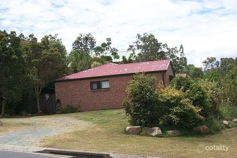 43 Hakea Cres, Chapel Hill, QLD 4069