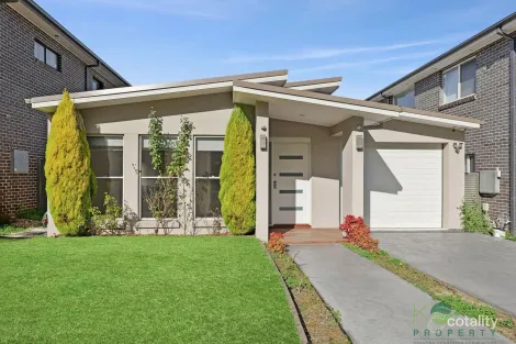 38 Liddiard St, Ropes Crossing, NSW 2760