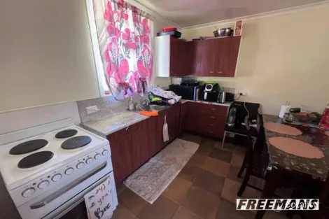Property photo of 2/4 Booth Street Kingaroy QLD 4610