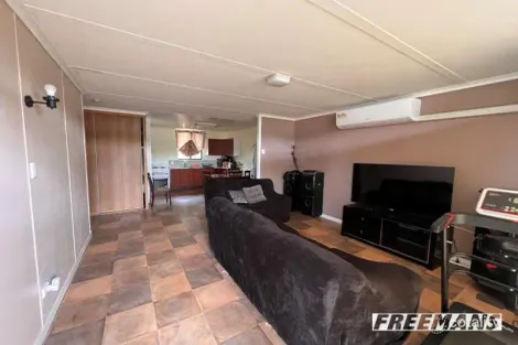 Property photo of 2/4 Booth Street Kingaroy QLD 4610