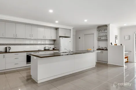 Property photo of 41 Pin Oak Drive Wangaratta VIC 3677