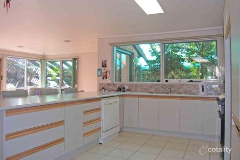 Property photo of 20 Maryn Close Berwick VIC 3806