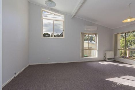 Property photo of 2/71 Karoola Crescent Surfside NSW 2536