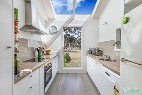 Property photo of 43 Faraday Street Neilborough VIC 3570