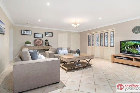Property photo of 8 Boronia Drive Voyager Point NSW 2172