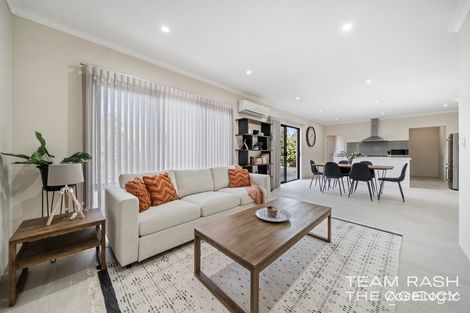 Property photo of 30 Sapphire Chase Wellard WA 6170