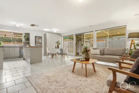 13 Freshmeadow Dr, Seaford Rise, SA 5169