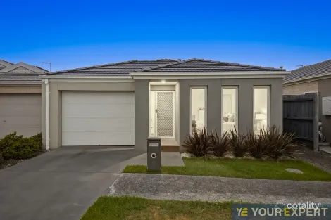 13 Manchester Bvd, Officer, VIC 3809