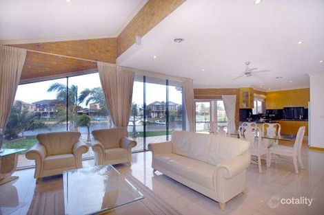 Property photo of 8 Rhode Island Patterson Lakes VIC 3197