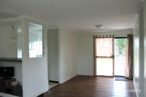 Property photo of 27 Melaleuca Street Slade Point QLD 4740