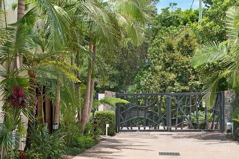 Property photo of 105/2 Richmond Close Coolum Beach QLD 4573