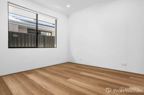 Property photo of 60 Currawong Loop Treeby WA 6164