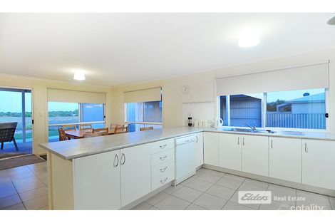 Property photo of 28 De Guichen Drive Robe SA 5276