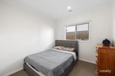Property photo of 19 Amphitheatre Street Eynesbury VIC 3338