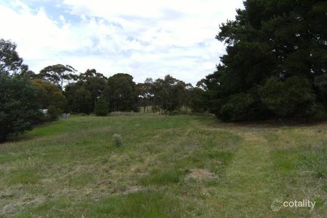 97 Diamond Gully Rd, Mckenzie Hill, VIC 3451