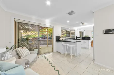 Property photo of 20 Cottesloe Avenue Lisarow NSW 2250
