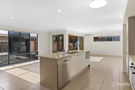 Property photo of 121 Brookside Circuit Ormeau QLD 4208