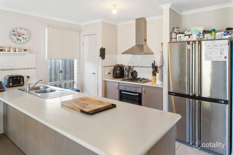Property photo of 26 Myhaven Circuit Carrum Downs VIC 3201