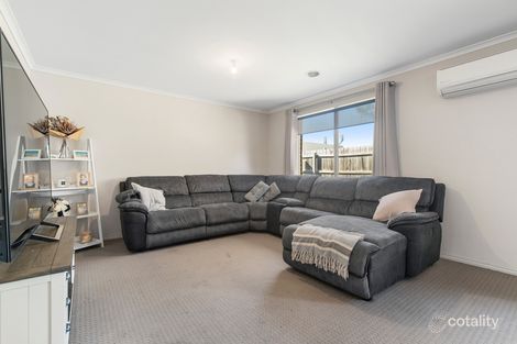 Property photo of 26 Myhaven Circuit Carrum Downs VIC 3201