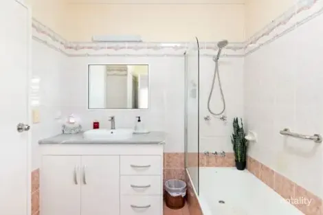 Property photo of 4/2 Bay Road Coconuts QLD 4860