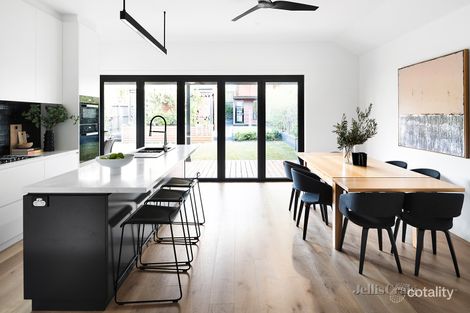 Property photo of 36 Currajong Road Hawthorn East VIC 3123